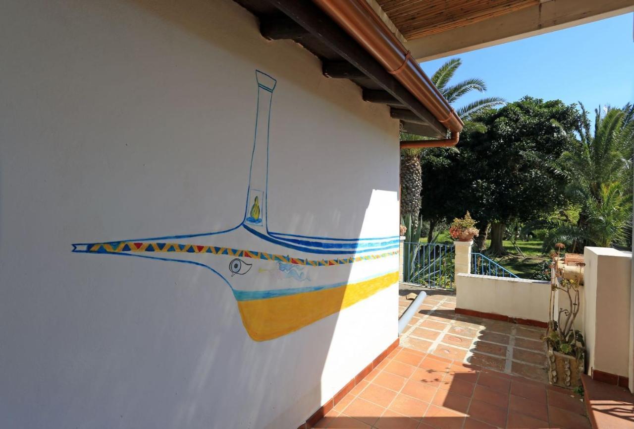 Villa Delle Terrazze Punta Secca Kültér fotó