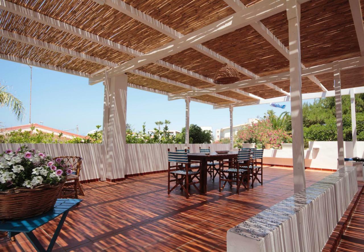 Villa Delle Terrazze Punta Secca Kültér fotó